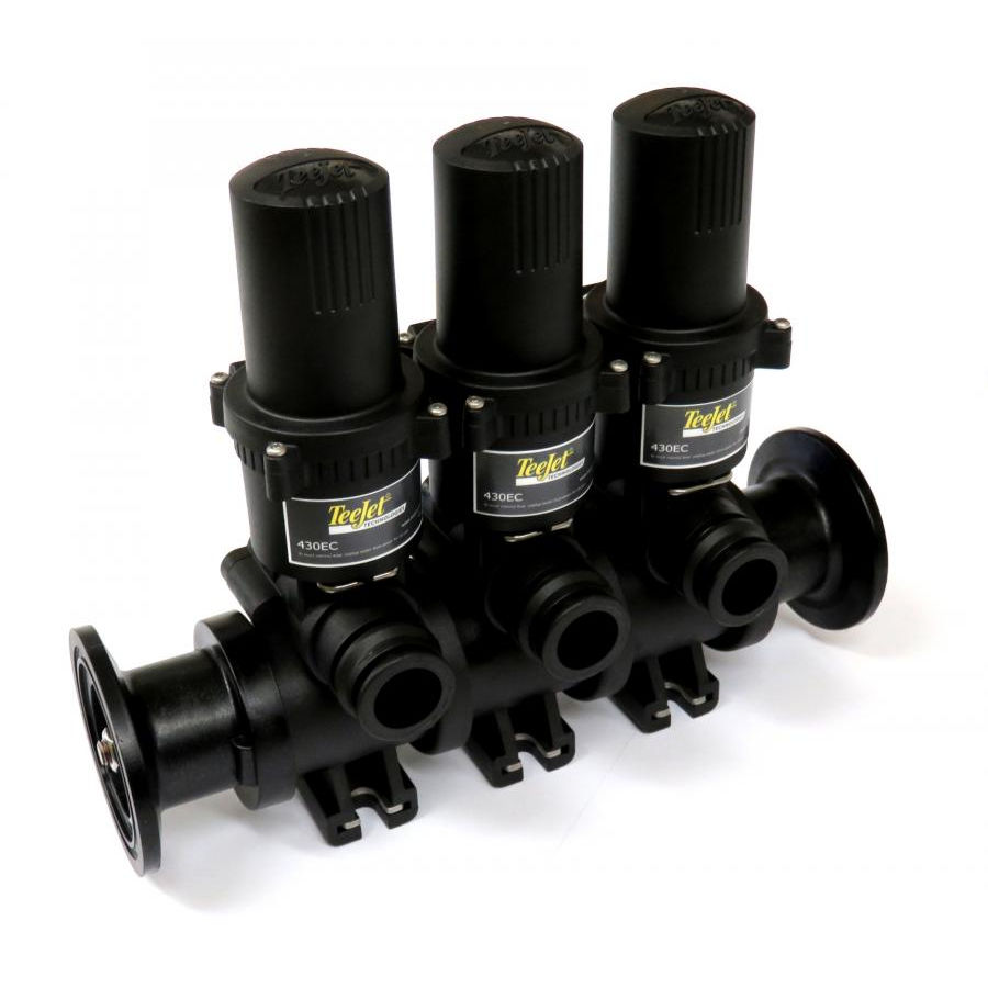 433EC-2F75-D, 430 SERIES 3 SECTION ON/OFF VALVE MANIFOLD, EC SERIES WITH DIN CONNECTION, 75 SERIES FLANGE (M200) INLETS X SM MALE QUICK CONNECT OUTLETS